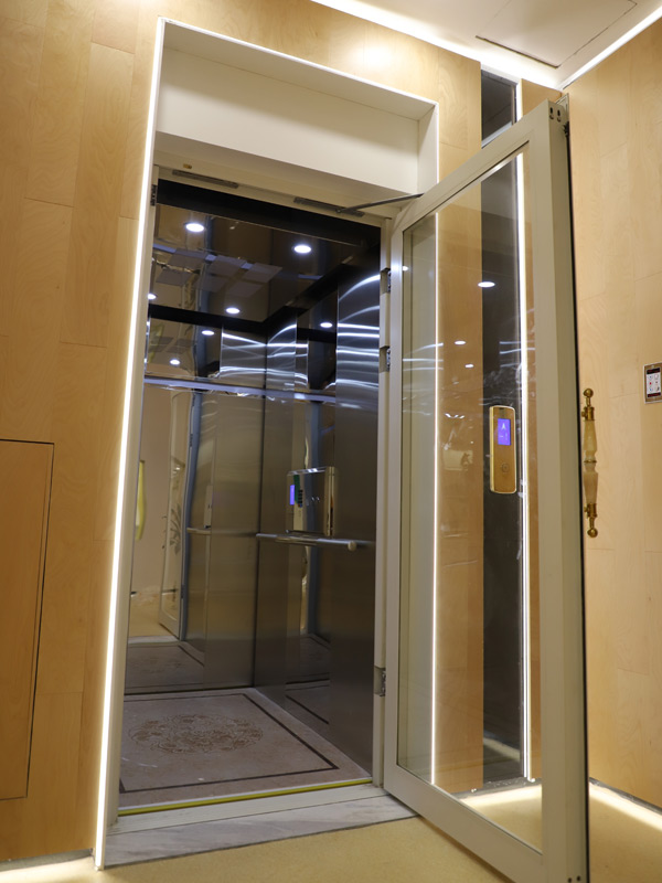 Screw Lift